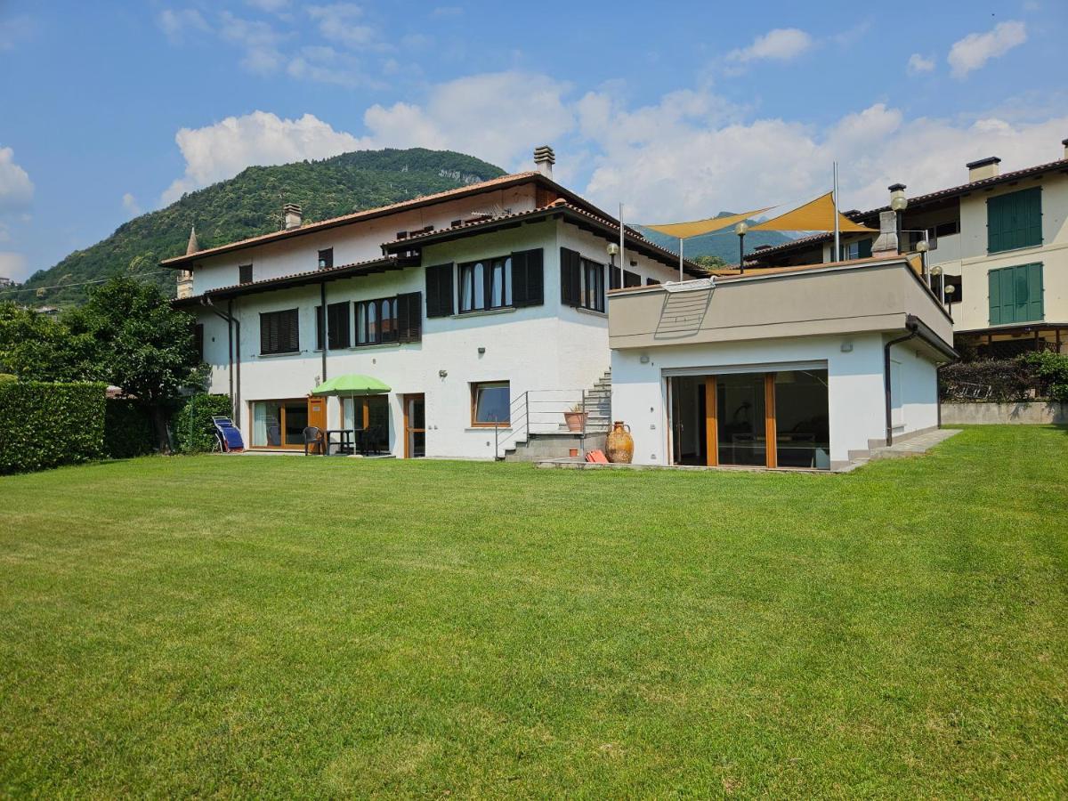 Casa Mario Apartment Domaso Bagian luar foto