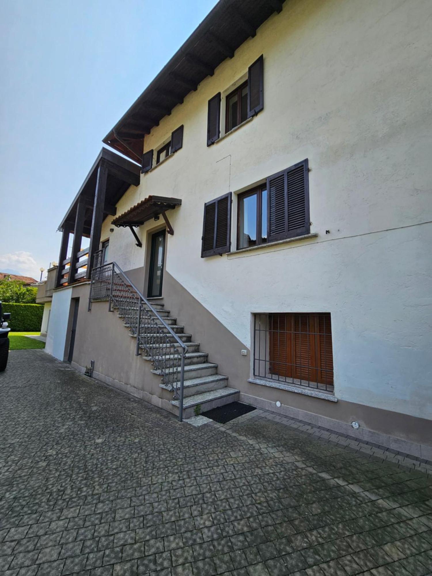Casa Mario Apartment Domaso Bagian luar foto